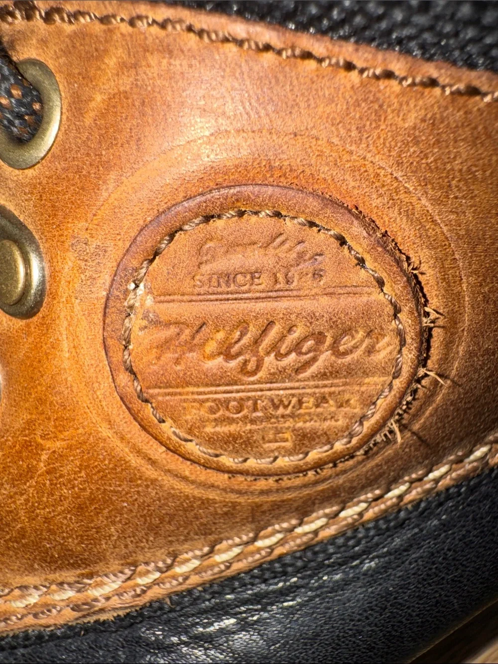 Vintage Tommy Hilfiger Brown and Black Leather Lace Duck Boots M-8 (W-9 to 9.5